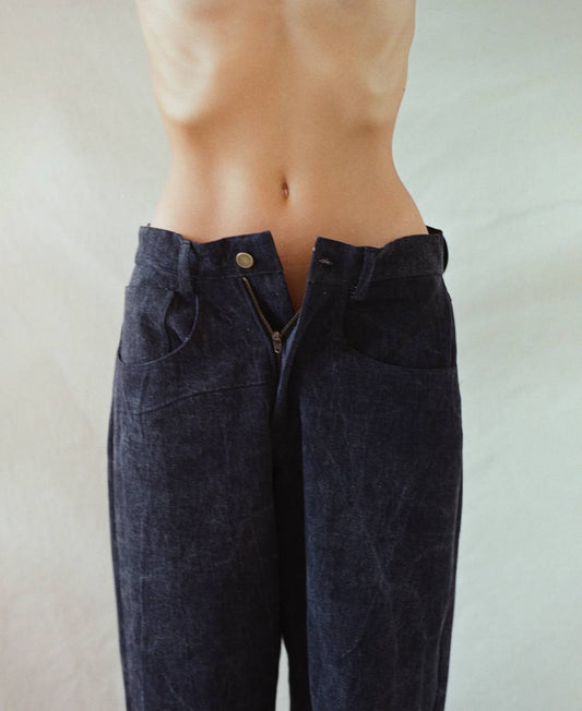 Stonewashed denim jeans in black