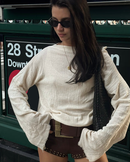 Cotton top with long sleeves in cream