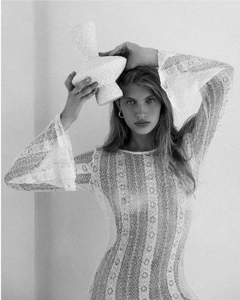 Naked lace dress in cream