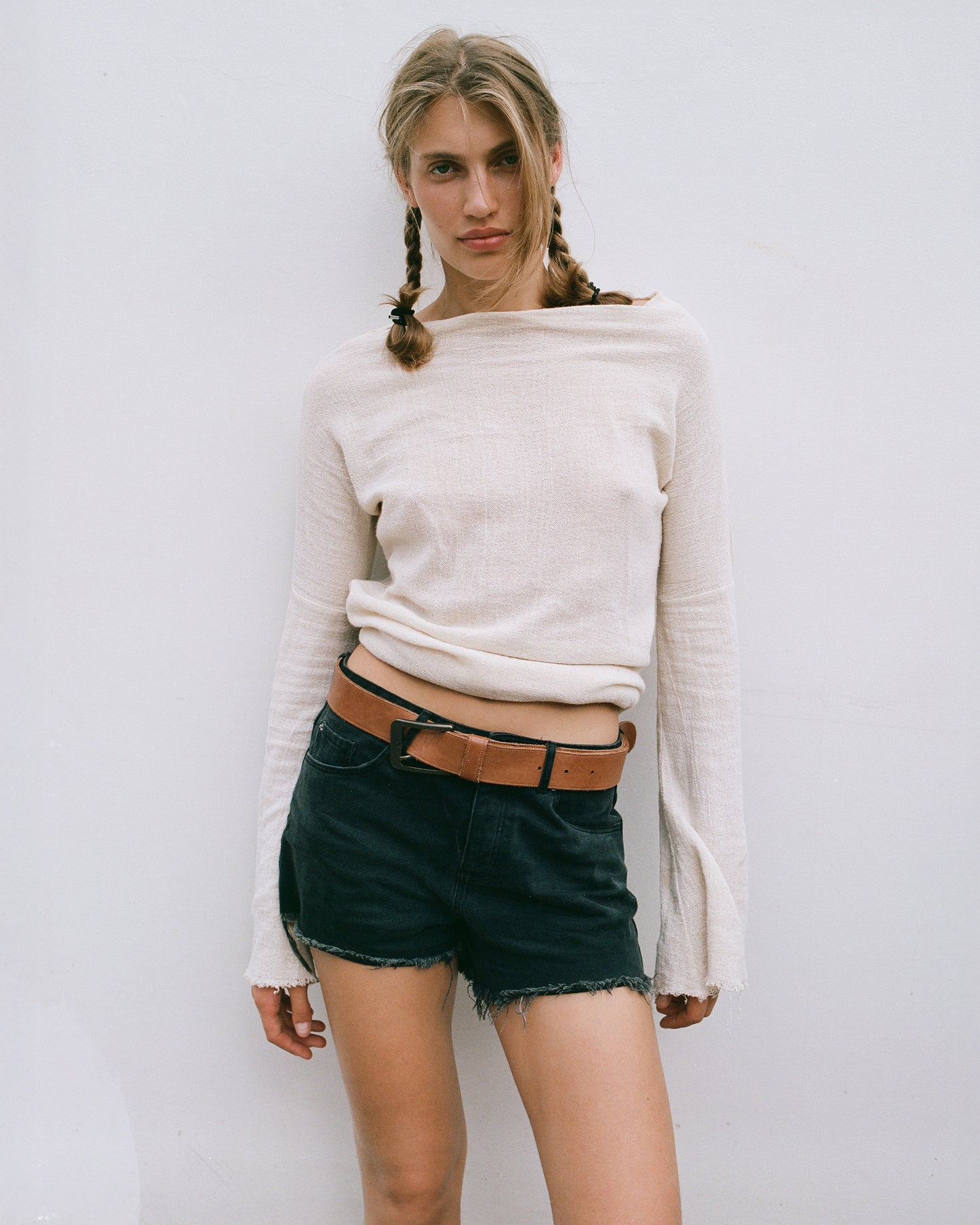 Cotton top with long sleeves in cream